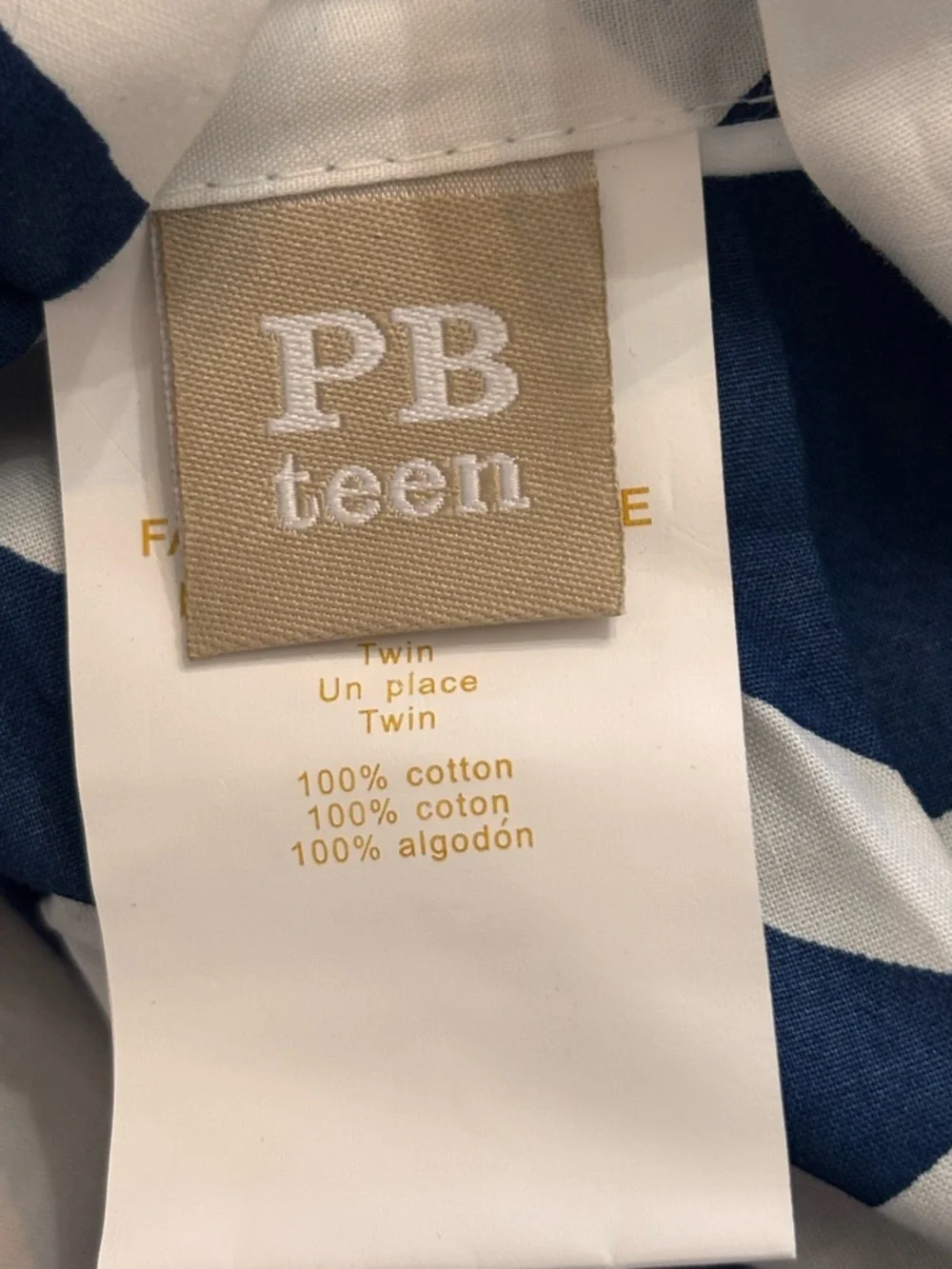 POTTERY BARN TEEN Blue White LUCKY CLOVER Quatrefoil Duvet Cover Twin 68” X 86”